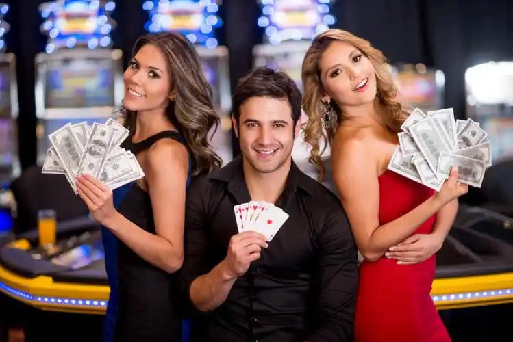 vip8800 apk ဂိမ်းလော်ဘီ Myanmar ကစားသူများ Live Casino Slots Football Betting MMK ဖြင့် ကစားခြင်း